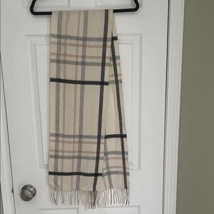 Ivory plaid cashmere scarf